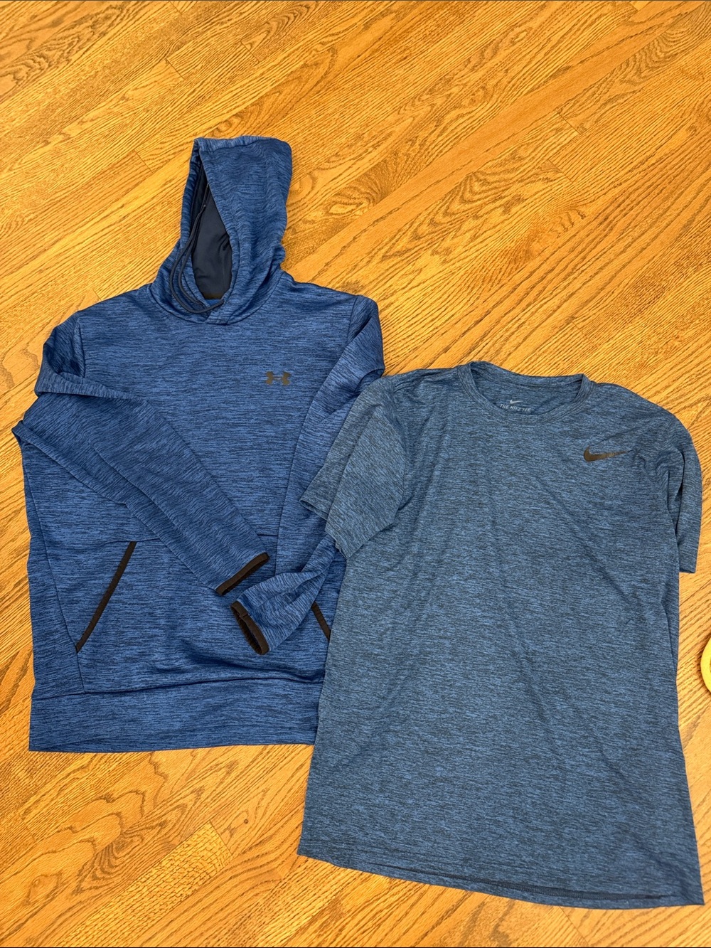 Under Armour Men's Blue Hooded Sweatshirt and Short Sleeve Nike DriFit Tee Set